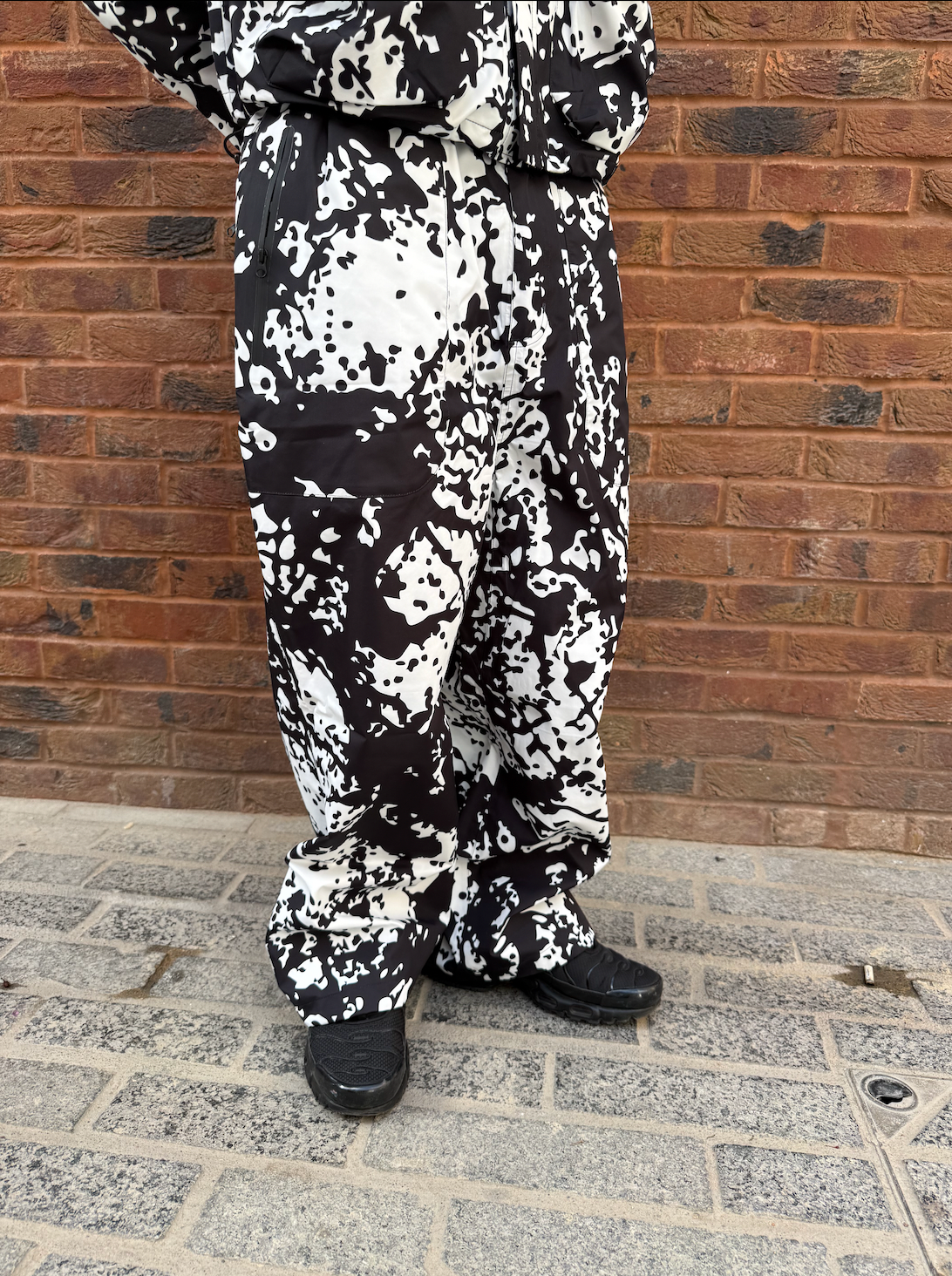 Robotic Spray Belted Hiking Pants